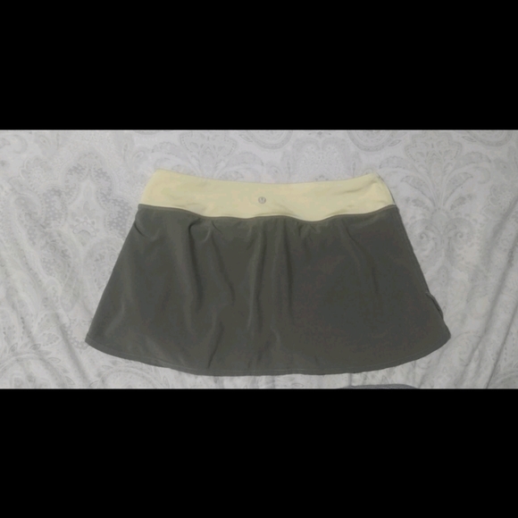 Lululemon Skirt - Picture 2 of 3